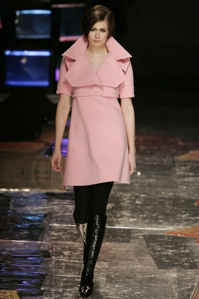 Look 13
